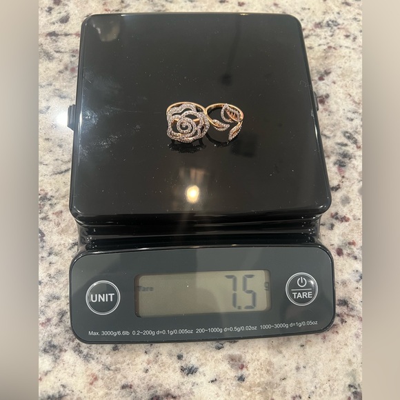 18KT ROSE GOLD TWO FINGER COCKTAIL RING - Picture 5 of 5